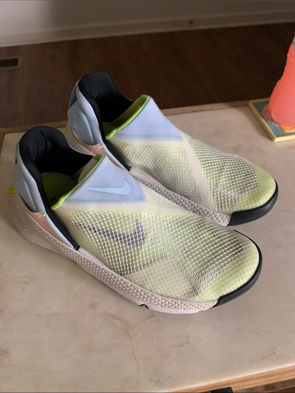 Nike Slip-On Mesh Trainers in Neon Yellow, Light Blue & Black